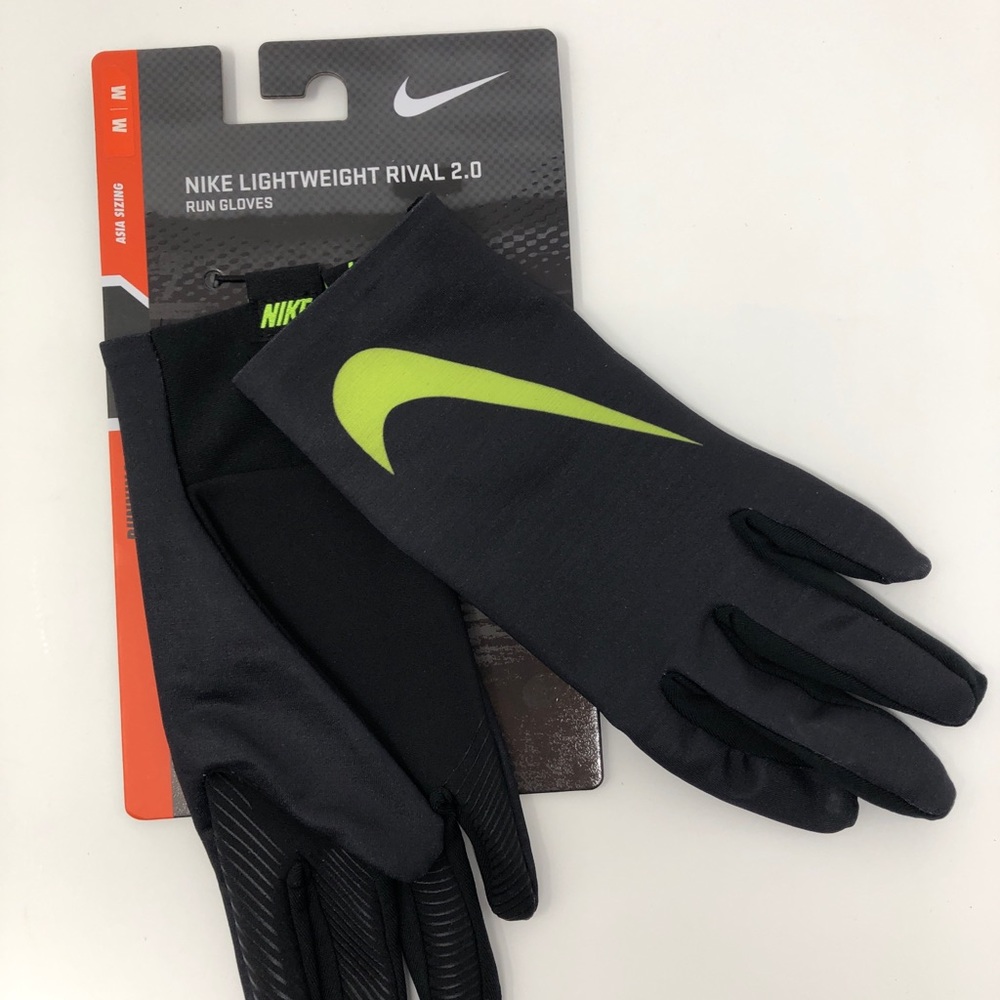 Nike Women’s Lightweight Rival Gloves - Medium